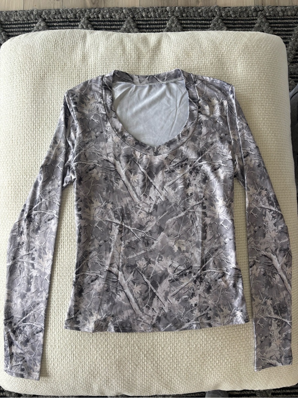 Women’s Long-Sleeve Scoop Neck Top in Gray Camo